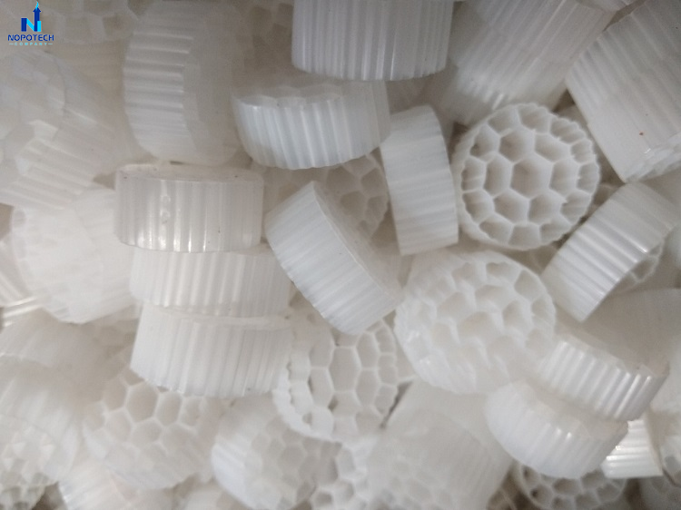 Giá thể vi sinh di động có tên đầy đủ là Moving Bed Biofilm Reactor