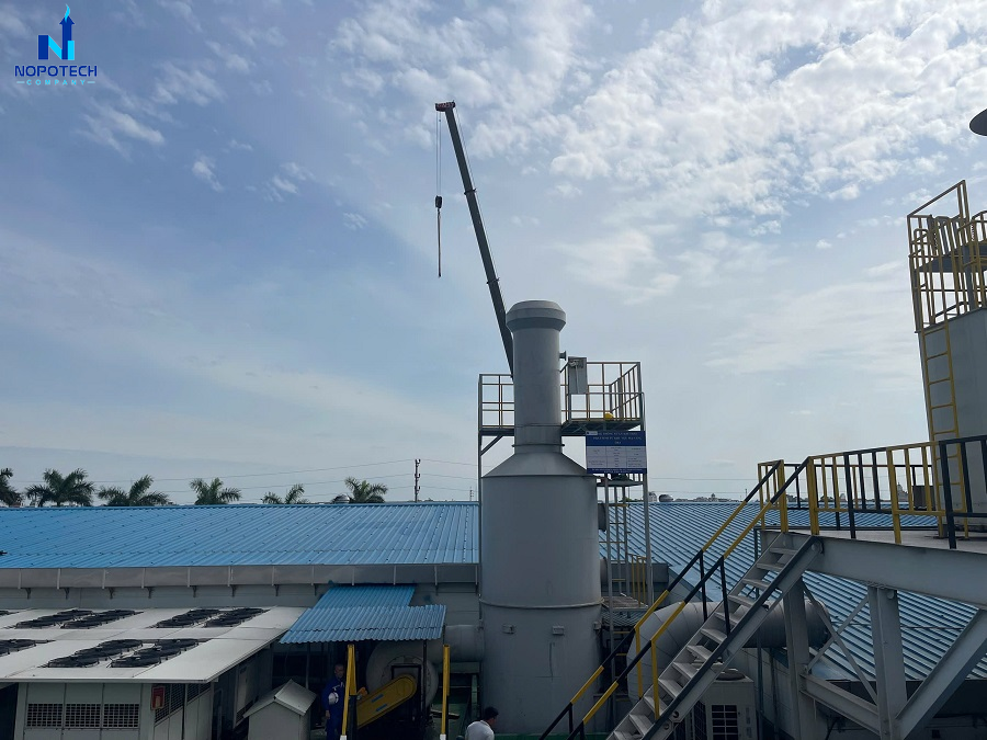 Lắp đặt tháp hấp thụ giúp xử lý triệt để lượng khí thải xi mạ phát sinh