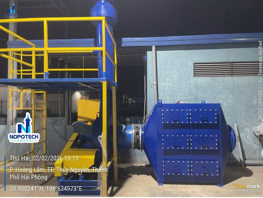 du-an-xu-ly-khi-thai-san-xuat-hat-nhua