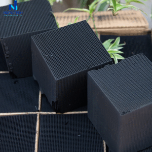 than hoạt tính tổ ong